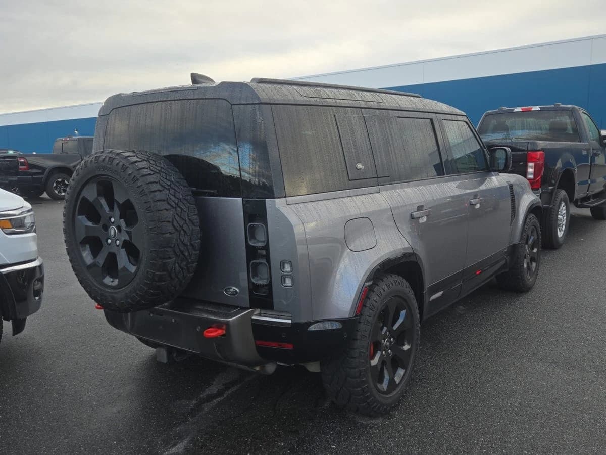 2021 Land Rover Defender X — photo 5