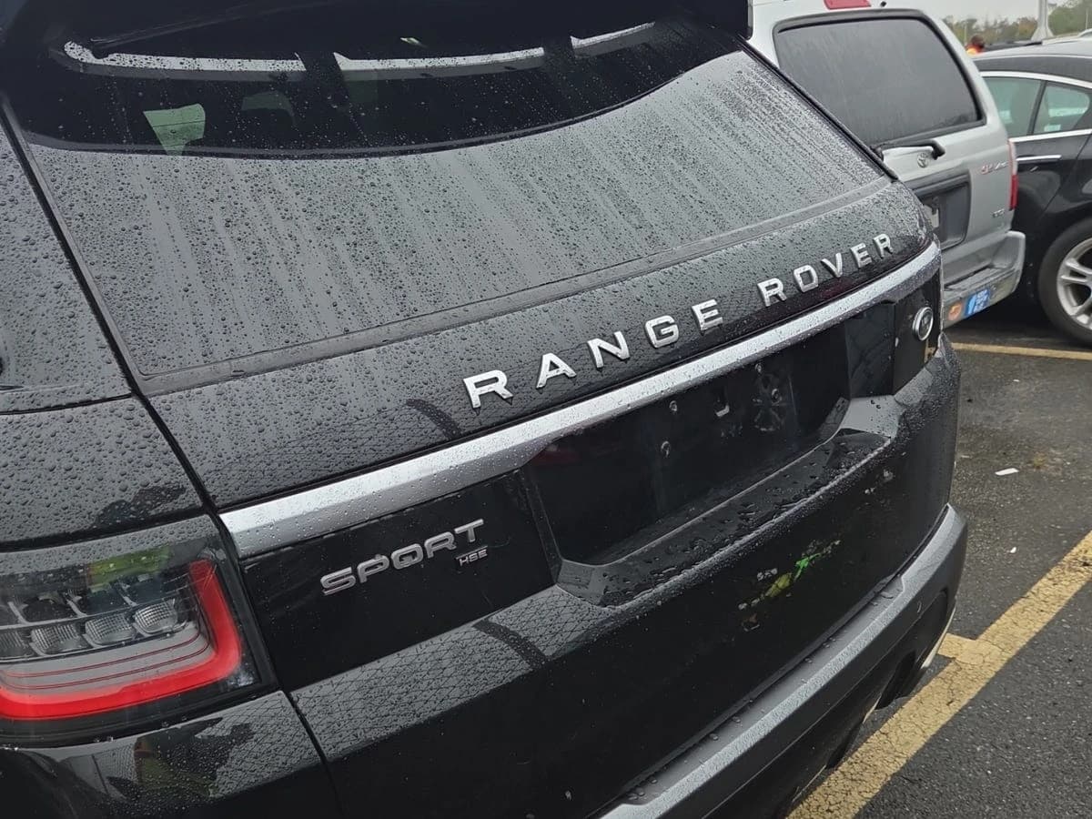 2020 Land Rover Range Rover Sport HSE — photo 4