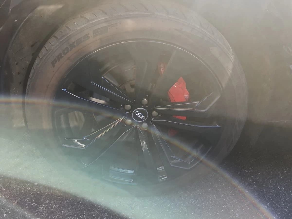 2019 Audi Q8 Prestige — photo 2