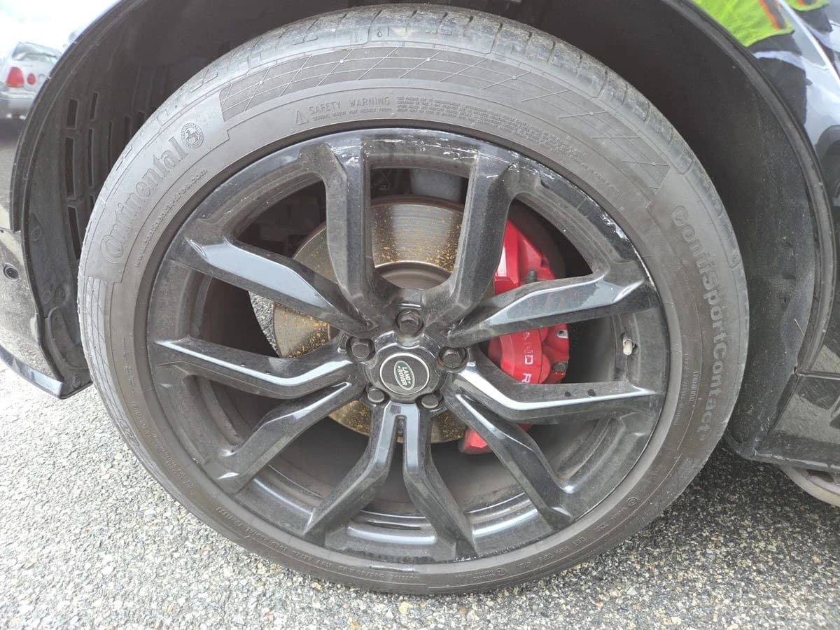 2019 Land Rover Range Rover Sport SVR — photo 2