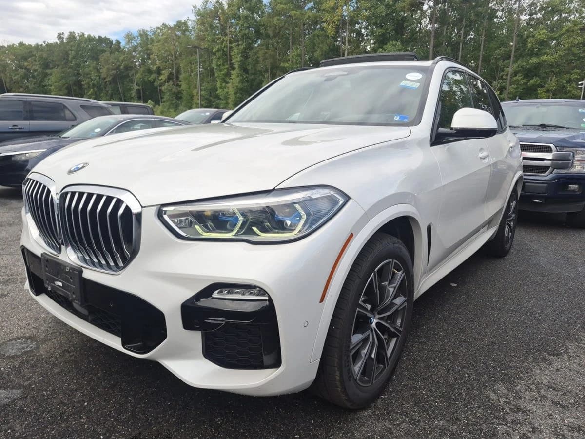 2019 BMW X5 xDrive50i — photo 1