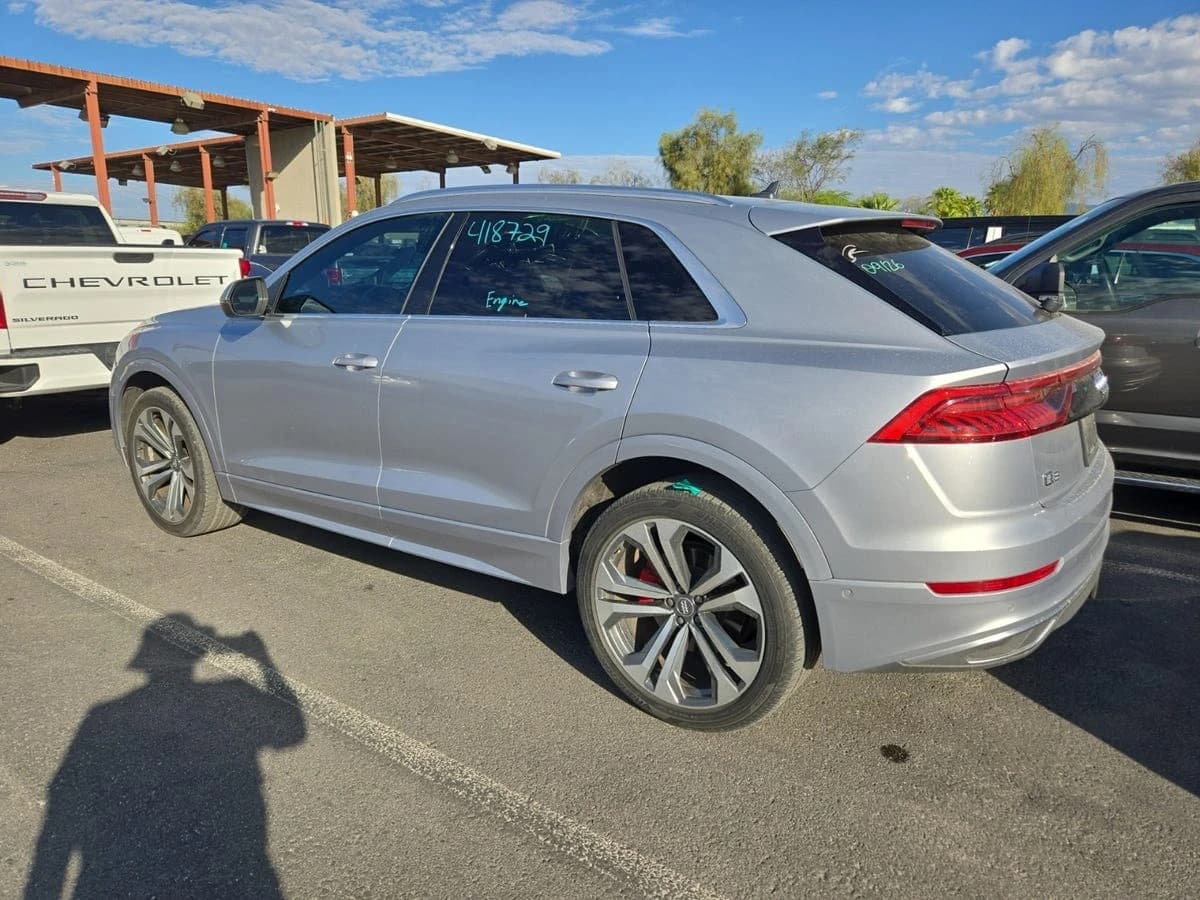 2019 Audi Q8 Premium Plus — photo 3