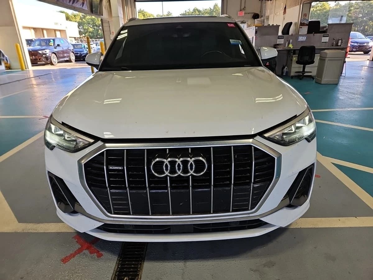 2020 Audi Q3 S line Premium — photo 7