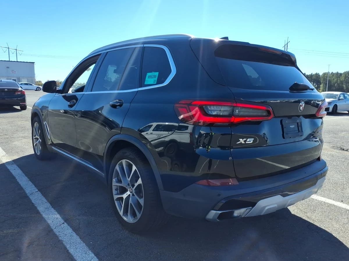 2019 BMW X5 xDrive40i — photo 3