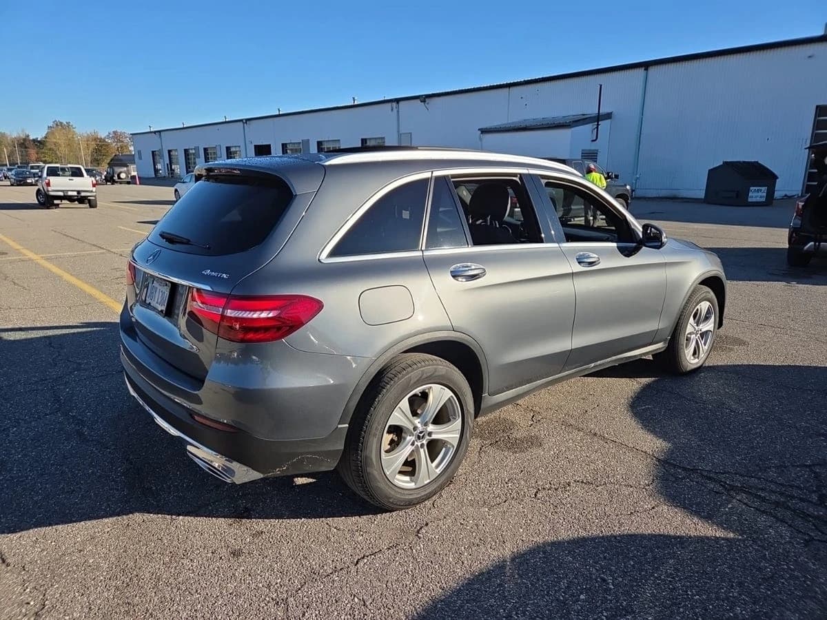 2018 Mercedes-Benz GLC 300 GLC 300 — photo 5