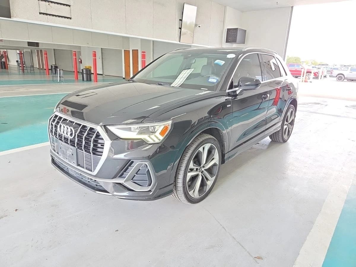 2019 Audi Q3 S line Prestige