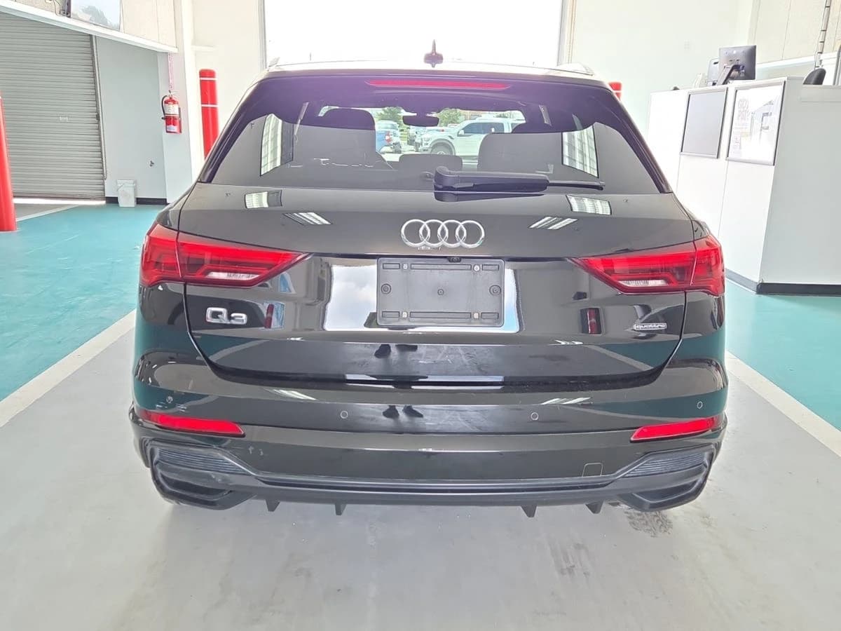 2019 Audi Q3 S line Prestige — photo 4
