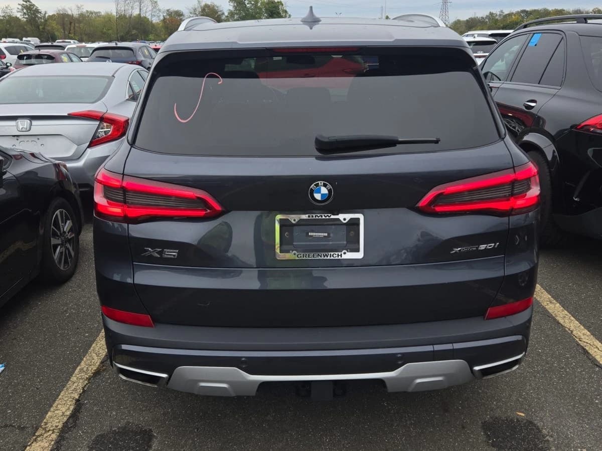 2020 BMW X5 xDrive50i — photo 4