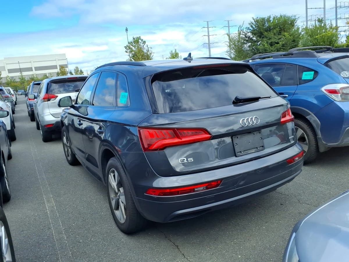 2020 Audi Q5 Premium — photo 3