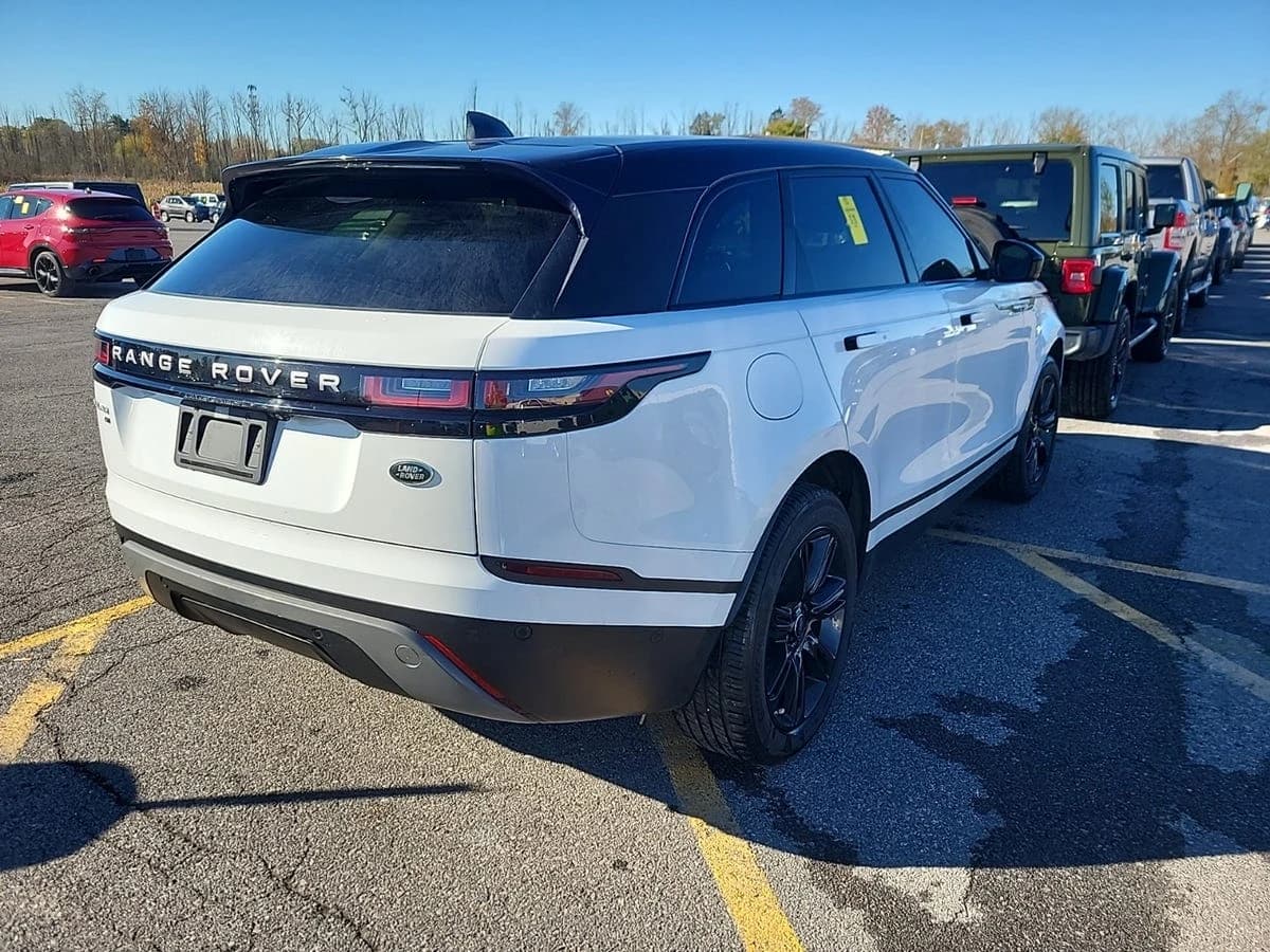 2021 Land Rover Range Rover Velar S — photo 6