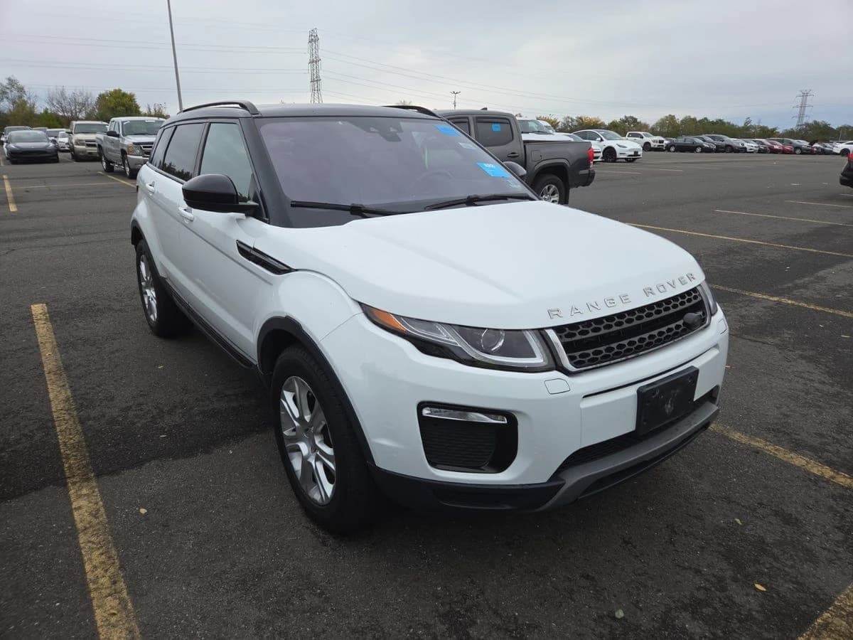 2018 Land Rover Range Rover Evoque SE — photo 6