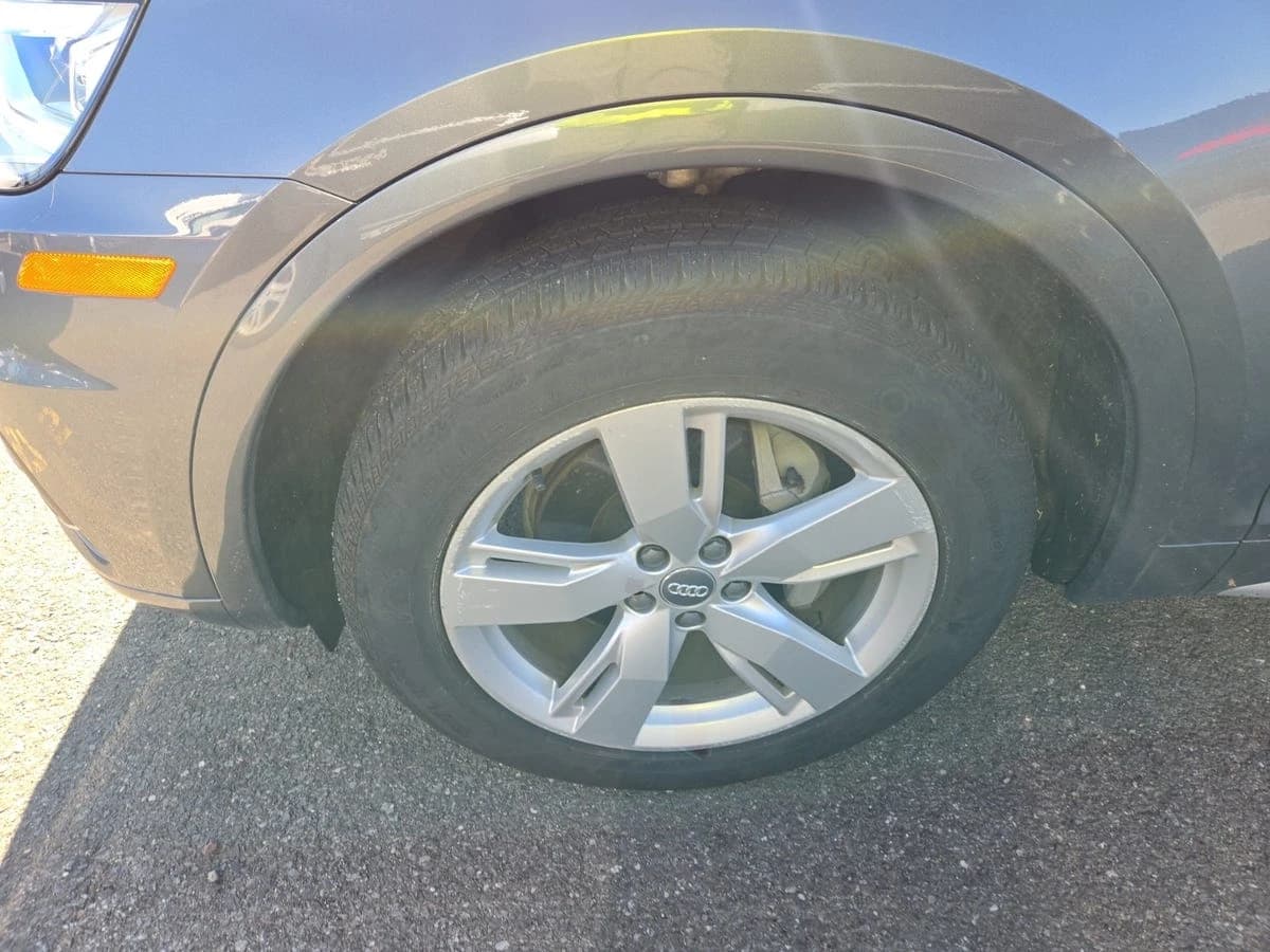 2018 Audi Q5 Premium Plus — photo 2