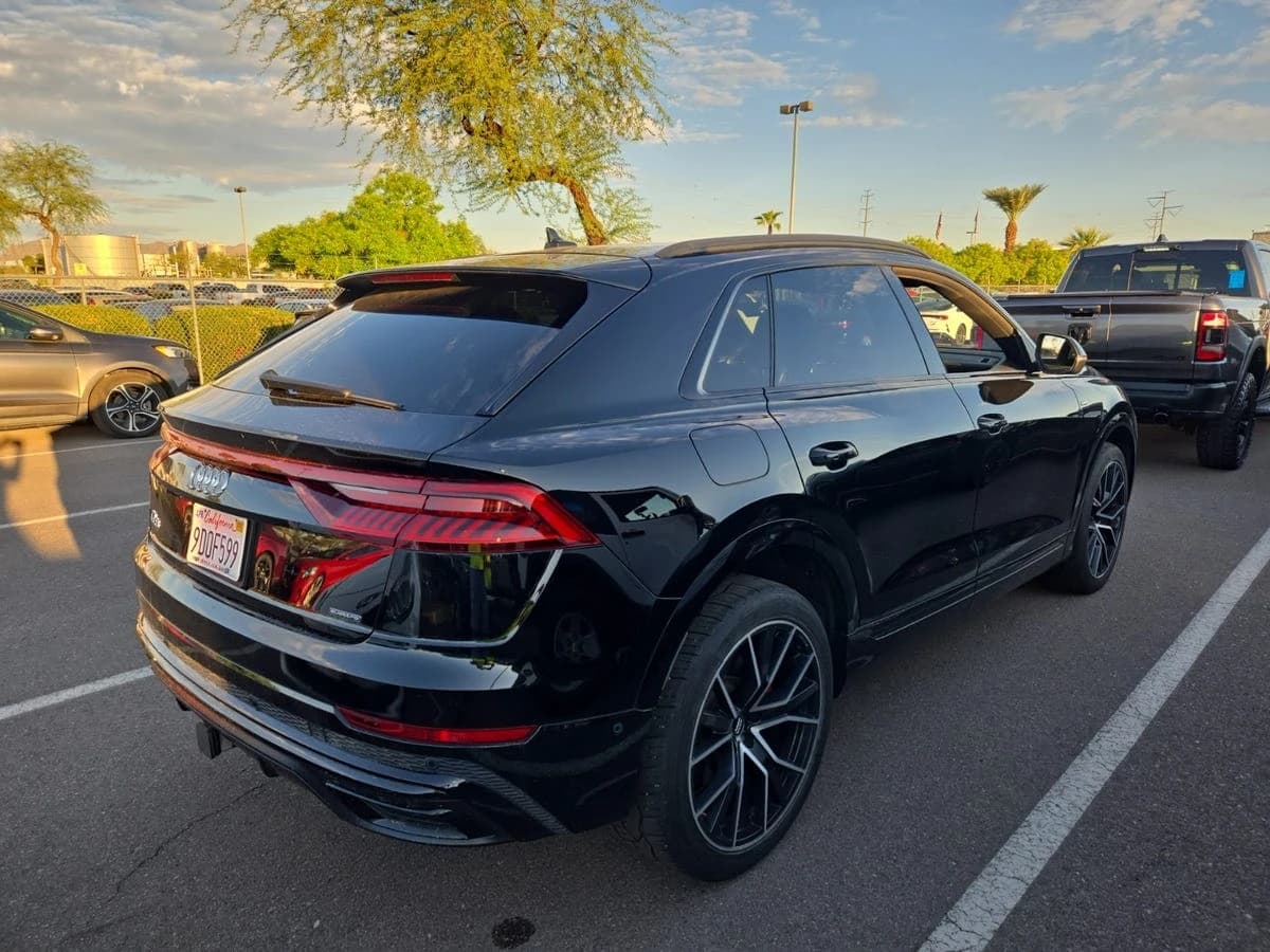 2019 Audi Q8 Premium Plus — photo 5