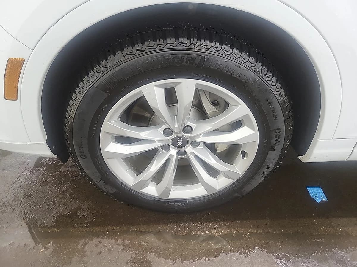 2018 Audi Q7 Premium Plus — photo 2