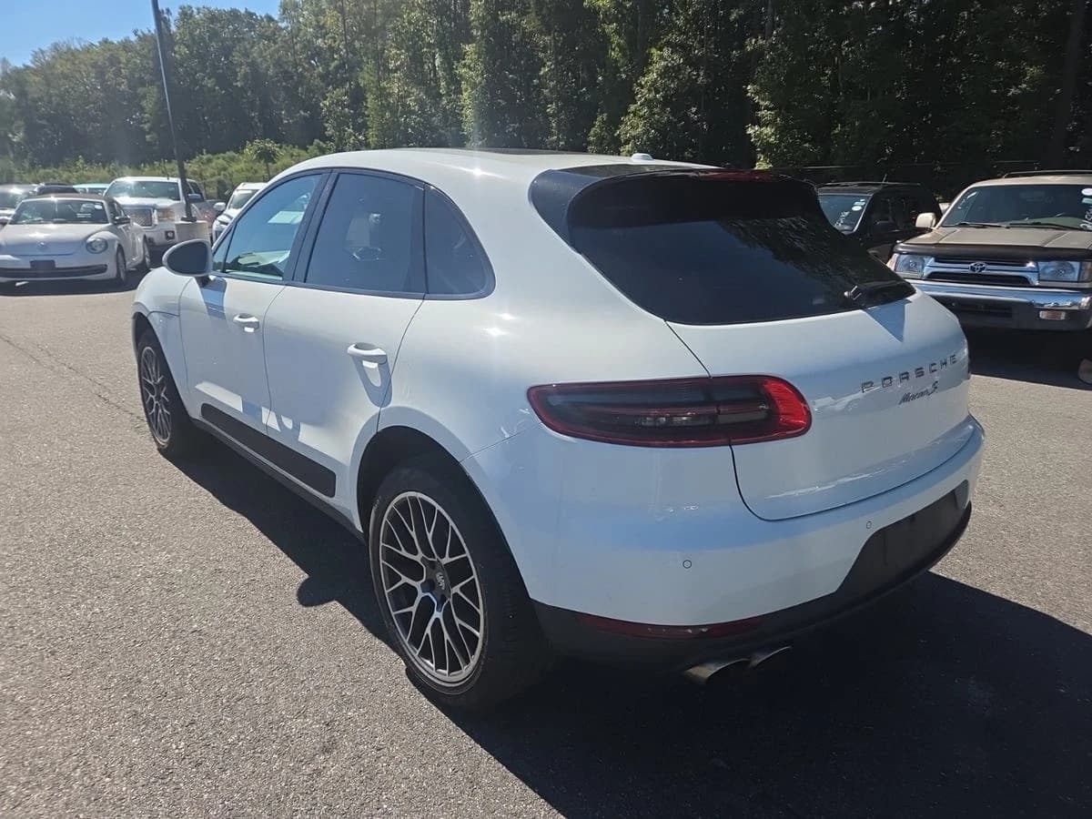 2018 Porsche Macan S — photo 3