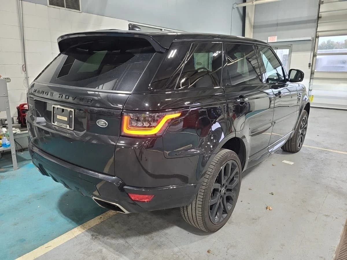 2022 Land Rover Range Rover Sport HSE Silver Edition — photo 5
