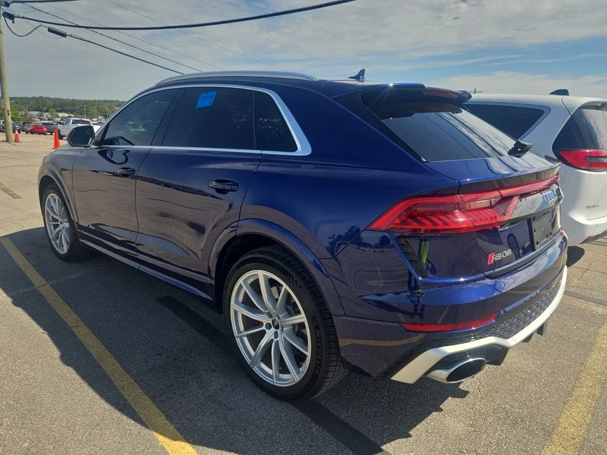 2021 Audi RS Q8 4.0T — photo 3