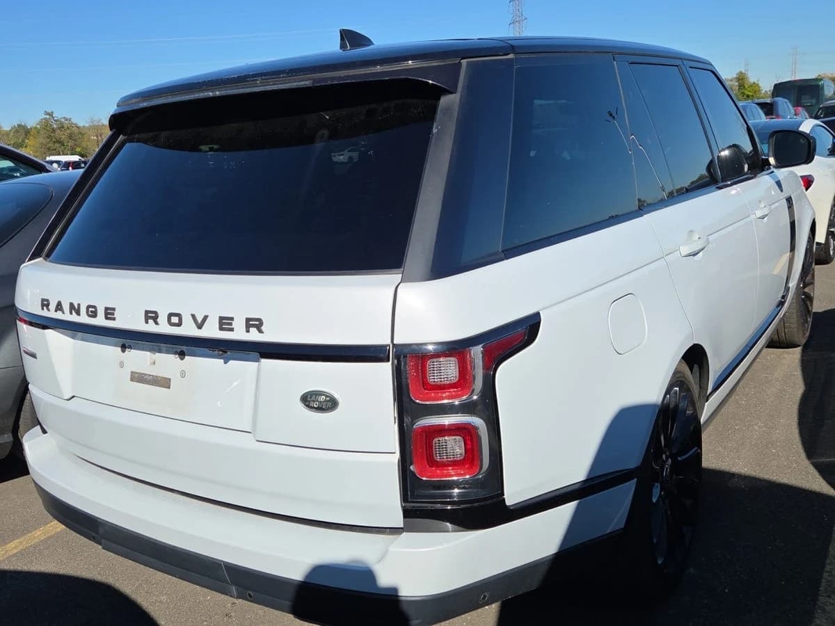 2018 Land Rover Range Rover 5.0L V8 Supercharged — photo 5