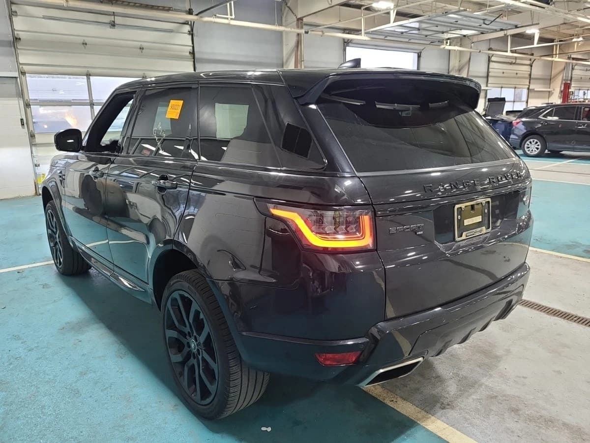 2022 Land Rover Range Rover Sport HSE Silver Edition — photo 3