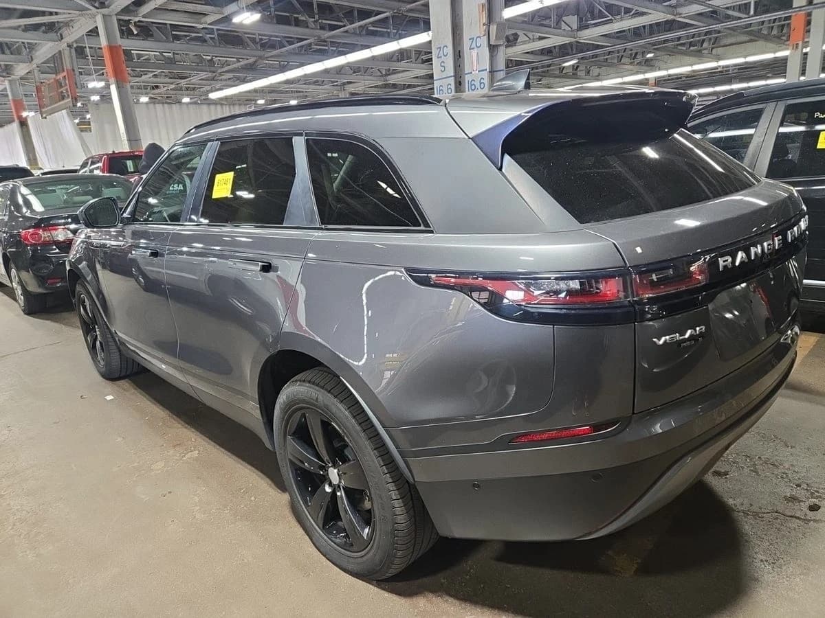 2018 Land Rover Range Rover Velar S — photo 3