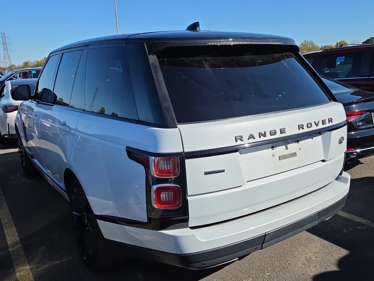 2018 Land Rover Range Rover 5.0L V8 Supercharged — photo 3