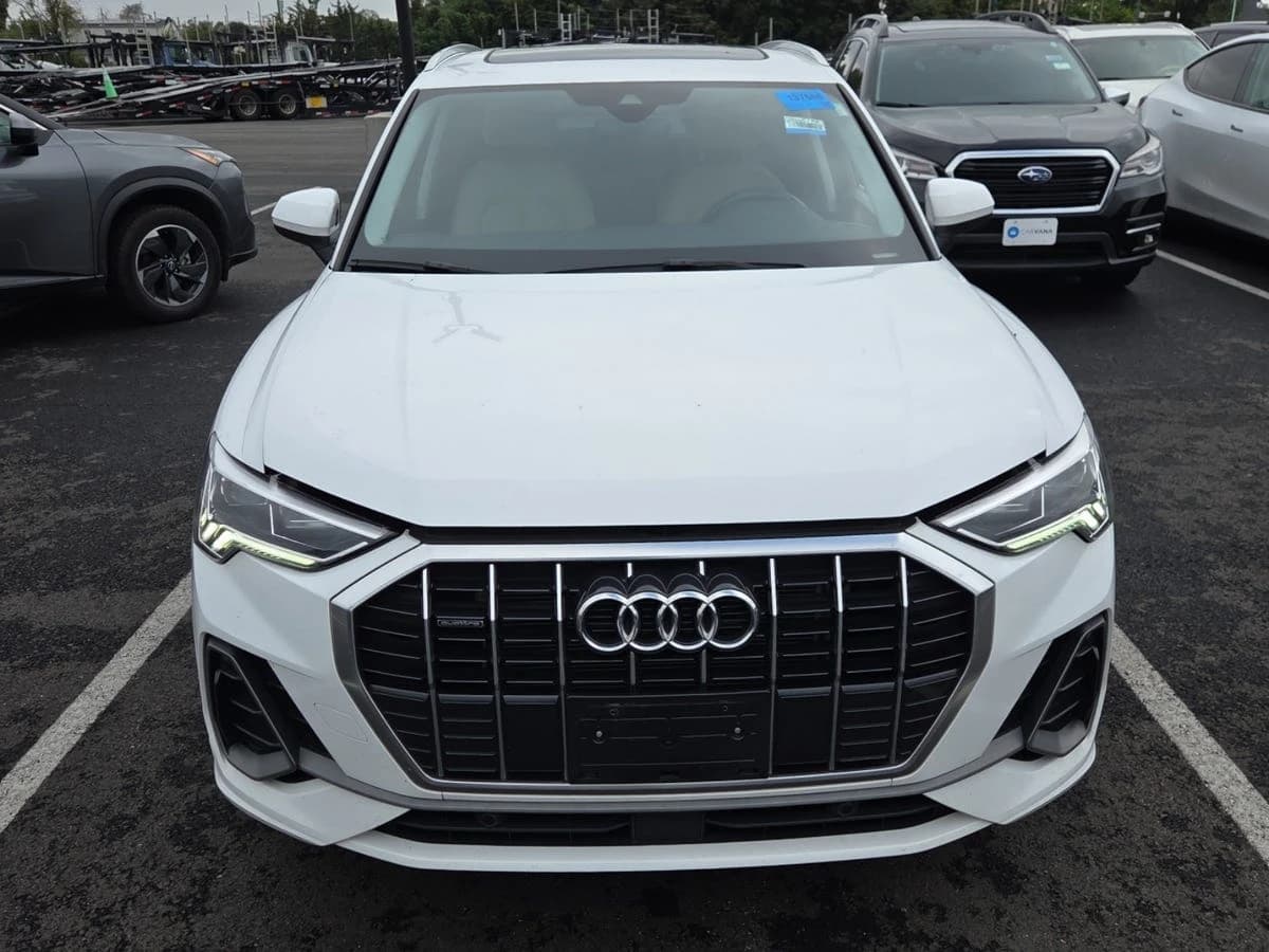 2025 Audi Q3 S line Premium — photo 7