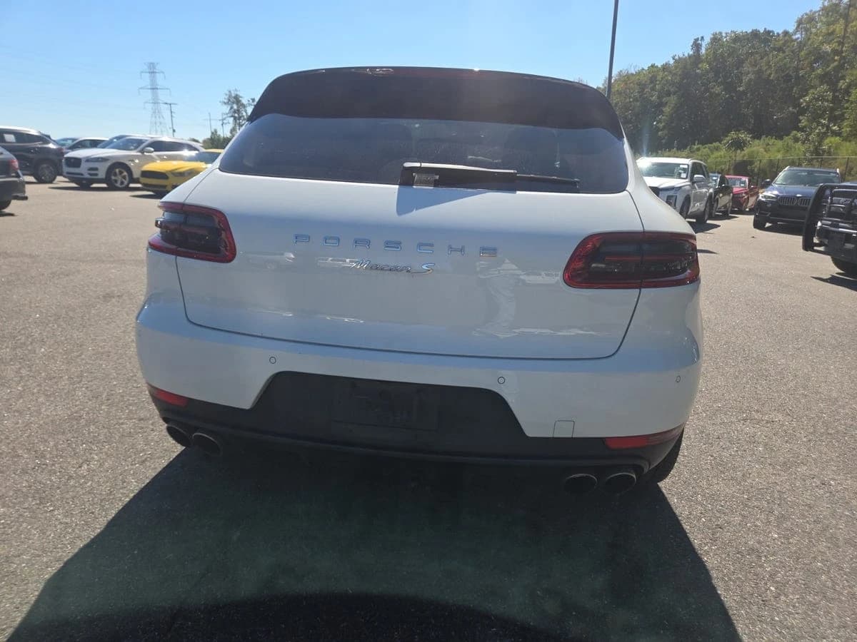 2018 Porsche Macan S — photo 4