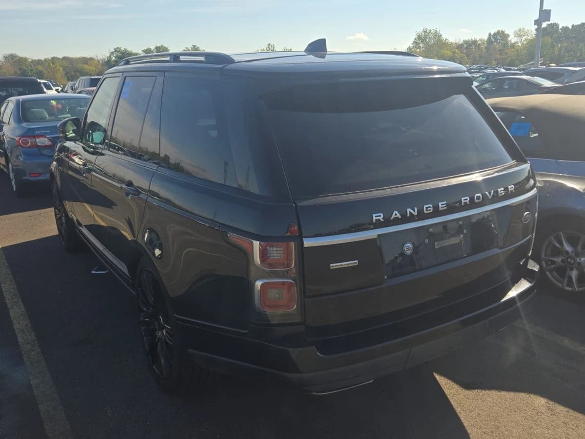 2019 Land Rover Range Rover 5.0L V8 Supercharged — photo 3