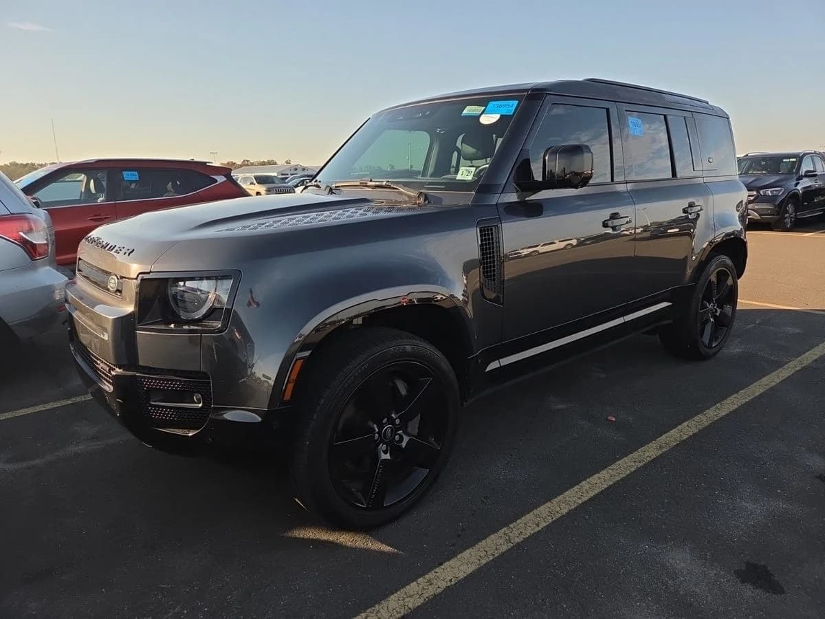 2022 Land Rover Defender X-Dynamic HSE