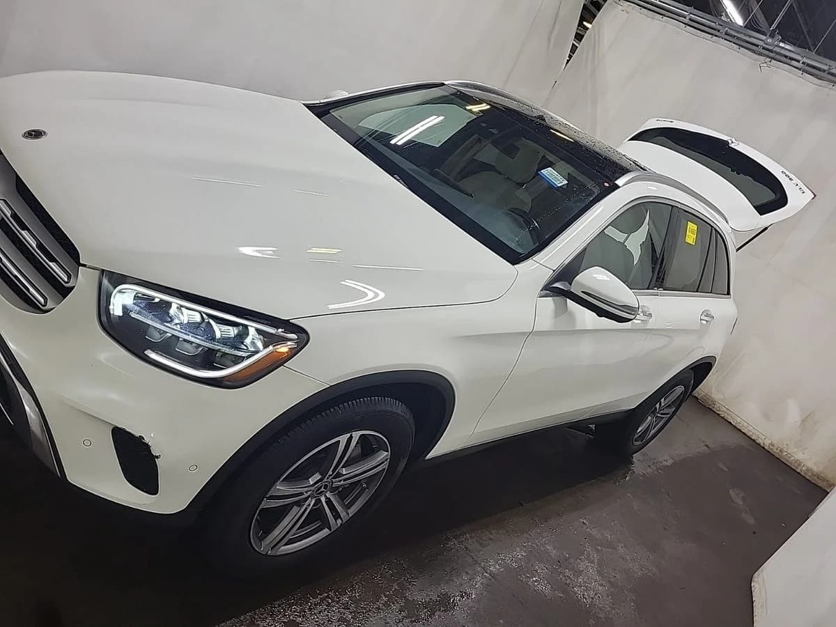 2022 Mercedes-Benz GLC 300 GLC 300
