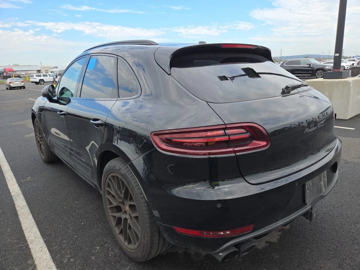 2018 Porsche Macan GTS — photo 3